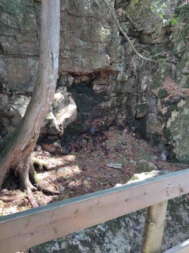 Alcôve du ruisseau